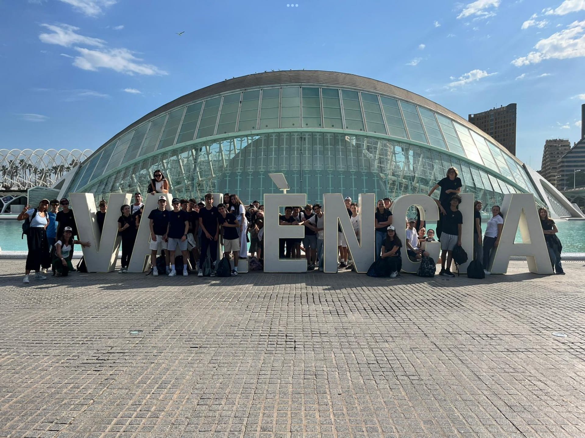 Collégiens à l'échauffement avant un match de rugby